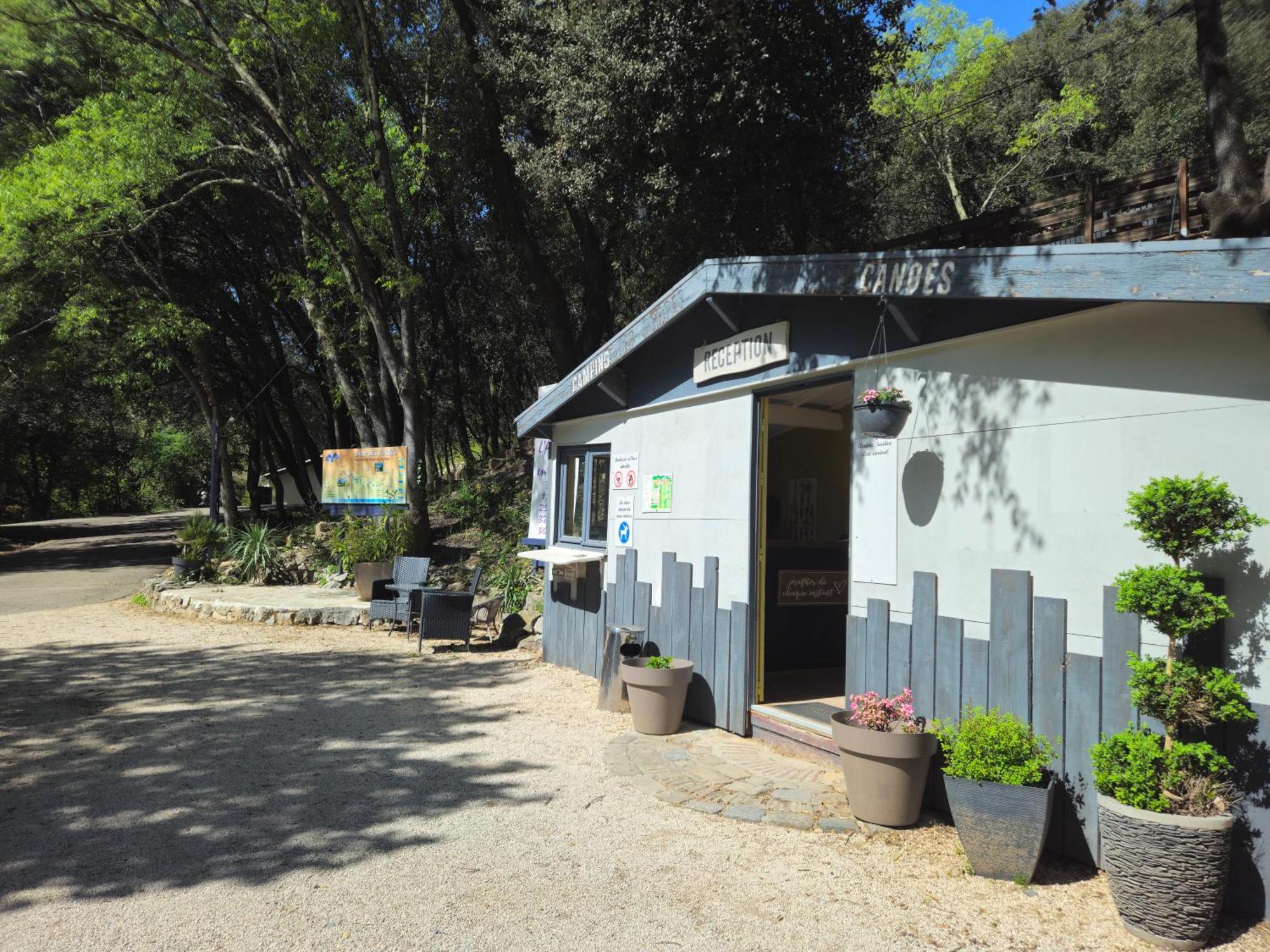 Camp Des Gorges - Camping Nature Vallon-Pont-dʼArc Екстериор снимка