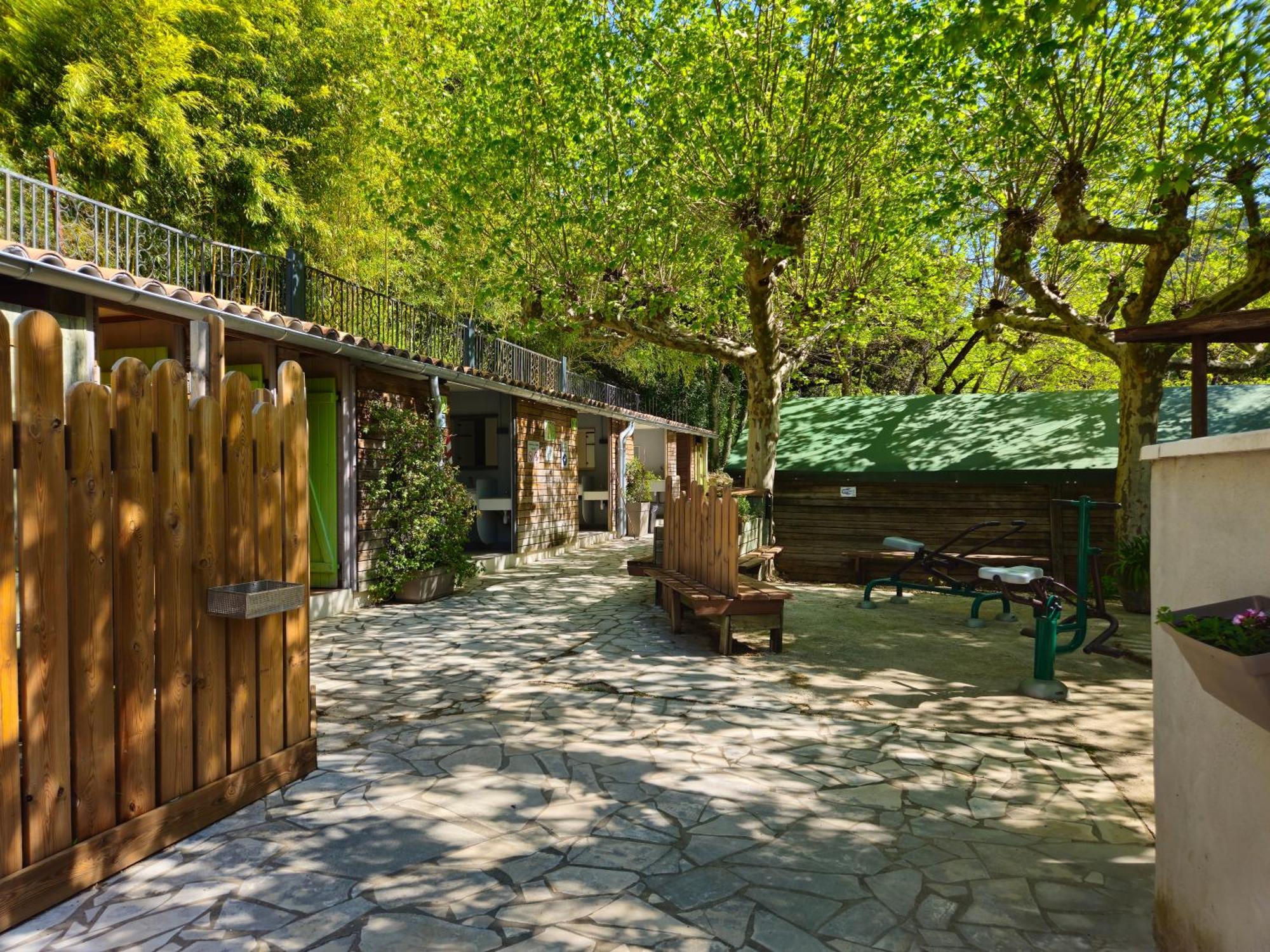 Camp Des Gorges - Camping Nature Hotel Vallon-Pont-dʼArc Екстериор снимка