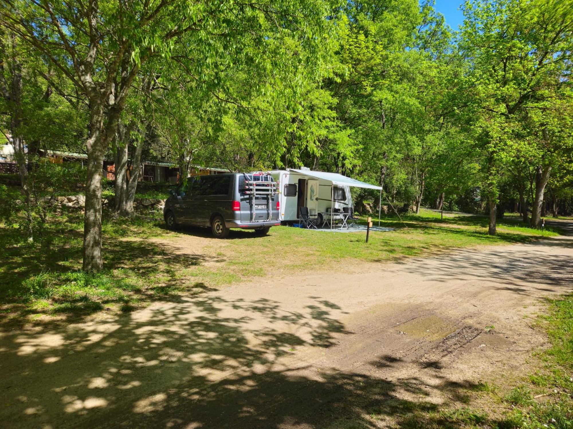 Camp Des Gorges - Camping Nature Hotel Vallon-Pont-dʼArc Екстериор снимка